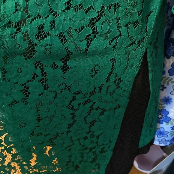 Torrid SZ 1 Green Lace Duster/Cardigan W/Belt two side slits - Picture 5 of 5